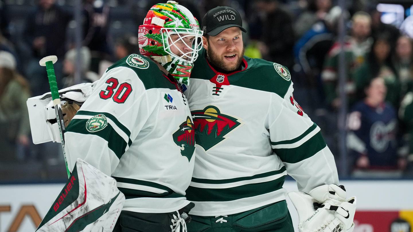 Wild blockbuster trade rumors are distracting everyone from a massive problem
