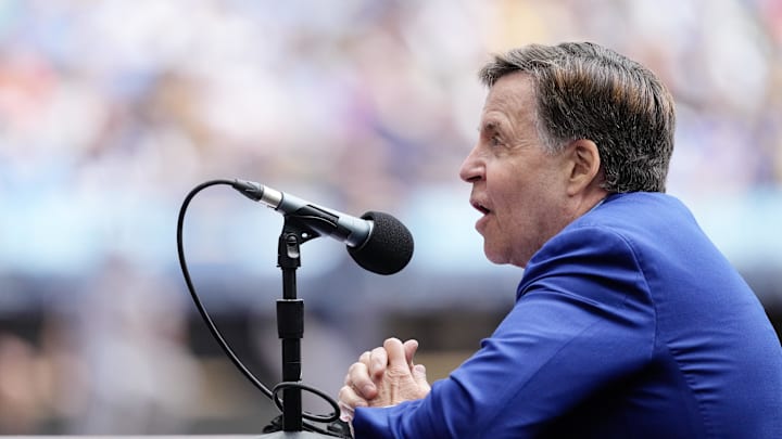 Bob Costas is returning to baseball.
