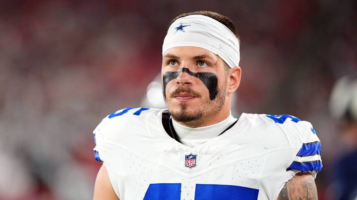 Dallas Cowboys linebacker Justin Barron looks on against the Arizona Cardinals during the first half at State Farm Stadium. 