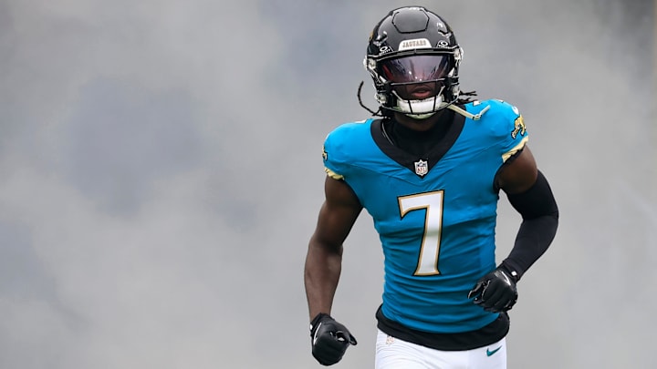 Jacksonville Jaguars wide receiver Brian Thomas Jr. (7) runs on the field before an NFL football matchup at EverBank Stadium, Sunday, Jan. 4, 2026, in Jacksonville, Fla. The Jaguars defeated the Titans 41-7, capturing the AFC South title. [Corey Perrine/Florida Times-Union]