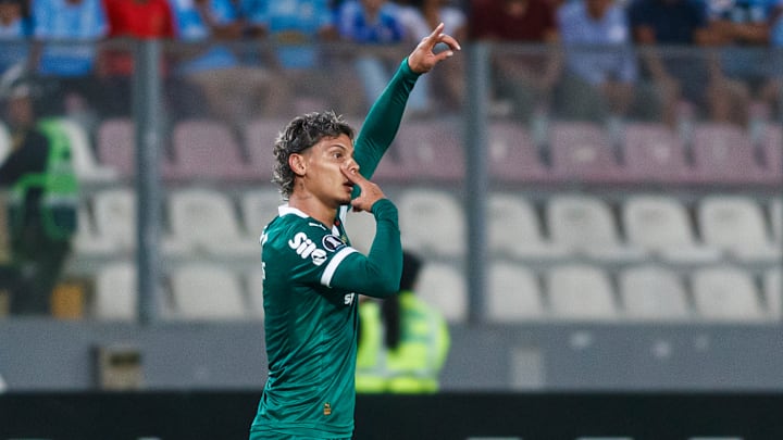 Ríos é o 2º colombiano com mais jogos pelo Palmeiras: 118 Ríos é o 2º colombiano com mais jogos pelo Palmeiras: 118