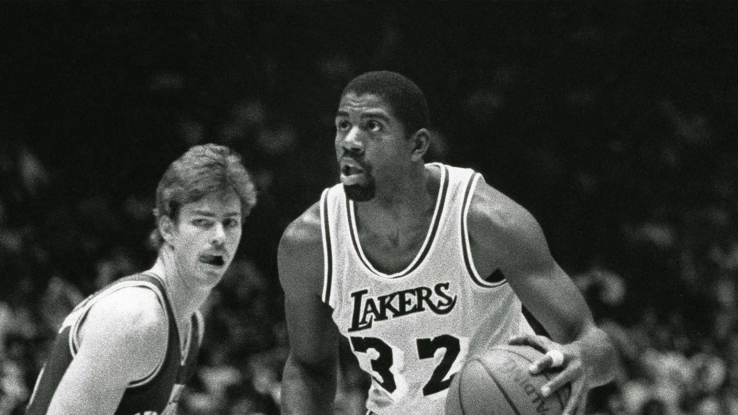 The Definitive List of Essential Magic Johnson Cards