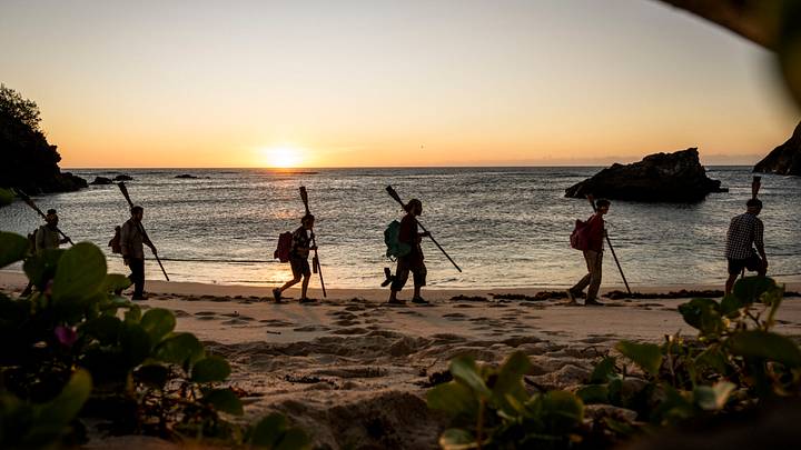 “Inconceivable” – This week’s immunity challenge is riddled with frustration, putting slow and steady gameplay to the test. As the race to $2M draws closer, idols and advantages come to the forefront. Then, a self proclaimed “rat” at the Manulevu camp spills information in hopes of leading to personal triumph, on SURVIVOR 50, Wednesday, May 13 Photo: Robert Voets/CBS ©2025 CBS Broadcasting, Inc. All Rights Reserved.