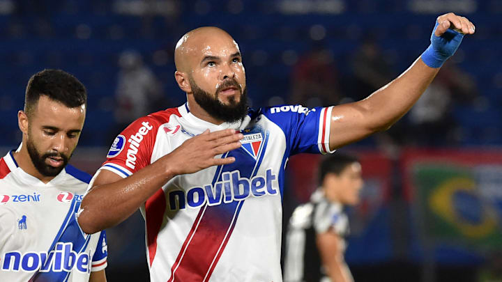 José Welison foi o herói da vitória do Leão do Pici