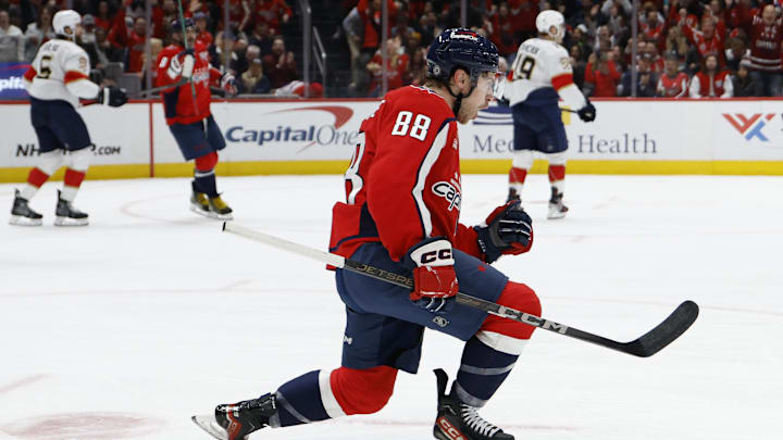 Andrew Mangiapane, Washington Capitals Mandatory Credit: Geoff Burke-Imagn Images