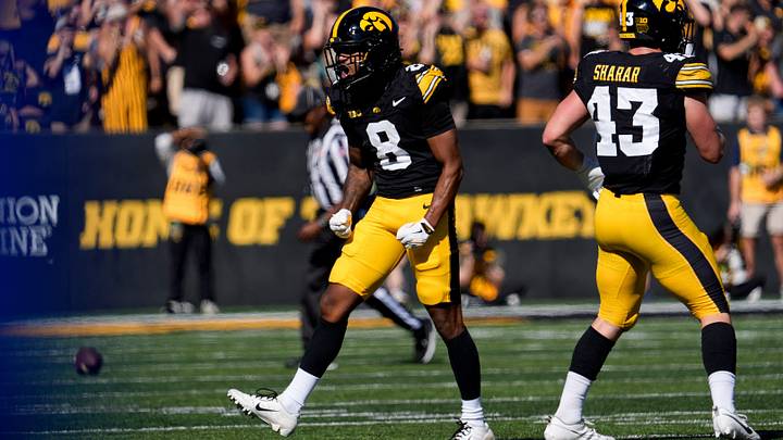 Iowa Hawkeyes defensive back Deshaun Lee (8) reacts during a football game against the Indiana Hoosiers Sept. 27, 2025 at Kinnick Stadium in Iowa City, Iowa.