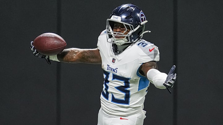 Aug 15, 2025; Atlanta, Georgia, USA; Tennessee Titans safety Kendell Brooks (33) reacts after running for a touchdown after intercepting a pass against the Atlanta Falcons during the first half at Mercedes-Benz Stadium. Mandatory Credit: Dale Zanine-Imagn Images Aug 15, 2025; Atlanta, Georgia, USA; Tennessee Titans safety Kendell Brooks (33) reacts after running for a touchdown after intercepting a pass against the Atlanta Falcons during the first half at Mercedes-Benz Stadium. Mandatory Credit: Dale Zanine-Imagn Images