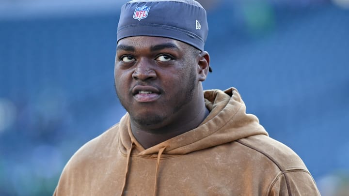 Dallas Cowboys G Tyler Smith during warmups against the Philadelphia Eagles at Lincoln Financial Field.
