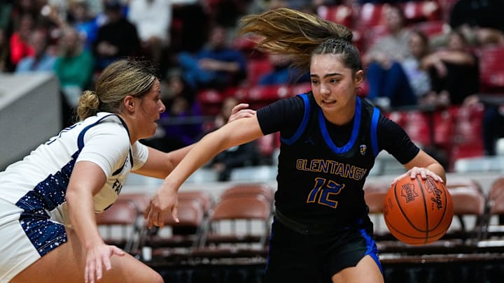 Olentangy's Whitney Stafford (12) dribbles the ball against Kettering Fairmont in the first half of a regional final game at Taft Coliseum on March 6, 2026, in Columbus, Ohio.