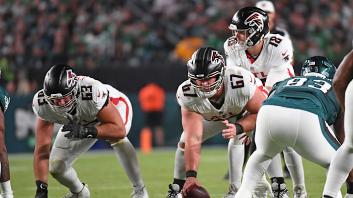 Atlanta Falcons guard Chris Lindstrom and center Drew Dalman are on the injury report entering Week 9 vs. the Dallas Cowboys. Atlanta Falcons guard Chris Lindstrom and center Drew Dalman are on the injury report entering Week 9 vs. the Dallas Cowboys.