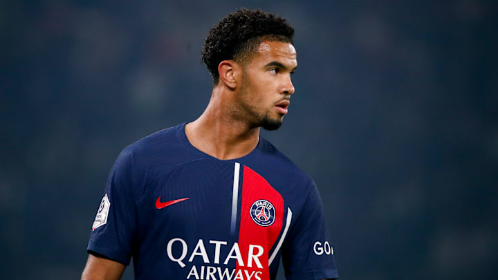 Warren Zaïre-Emery s'est blessé avec les Bleuets. Warren Zaïre-Emery s'est blessé avec les Bleuets.