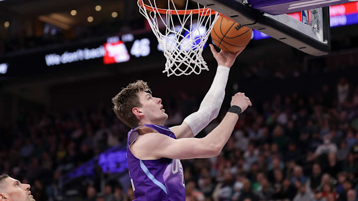 The Utah Jazz are slight home favorites to the Washington Wizards on Wednesday night.