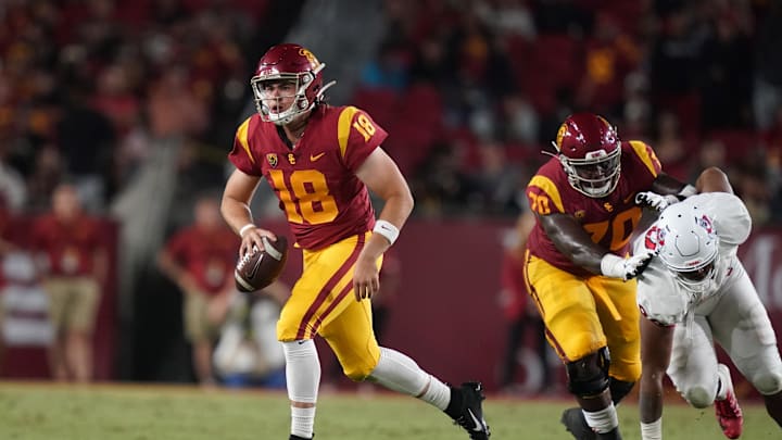 Aug 31, 2019; Los Angeles, CA, USA;JT Daniels, USC Football
