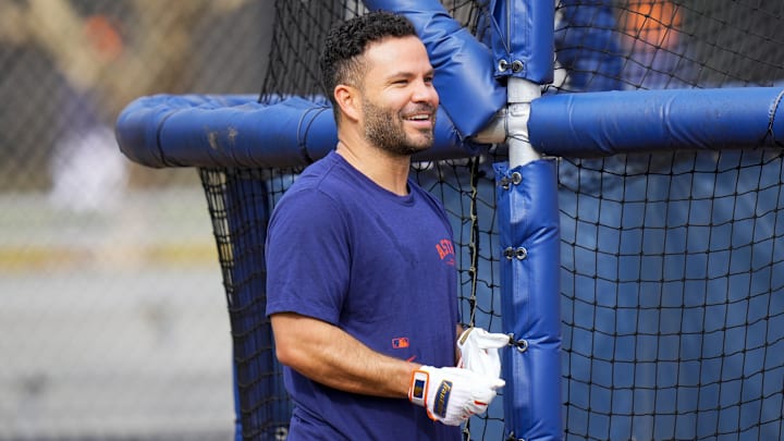 José Altuve se alista en los entrenamientos de los Astros 