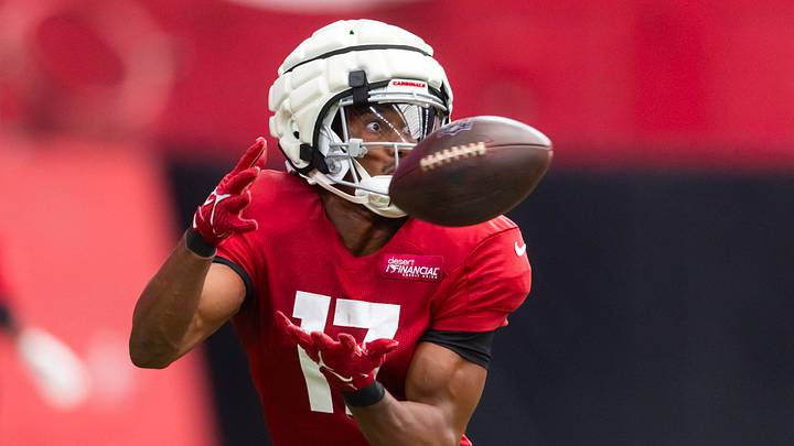 Jul 29, 2025; Glendale, AZ, USA; Arizona Cardinals wide receiver Zay Jones (17) during training camp at State Farm Stadium. Mandatory Credit: Mark J. Rebilas-Imagn Images Jul 29, 2025; Glendale, AZ, USA; Arizona Cardinals wide receiver Zay Jones (17) during training camp at State Farm Stadium. Mandatory Credit: Mark J. Rebilas-Imagn Images