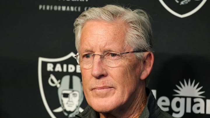 Las Vegas Raiders Introduce Geno Smith