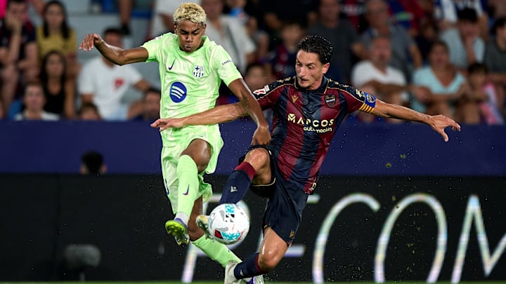 Barcelona x Levante se enfrentam por LaLiga 2025/26