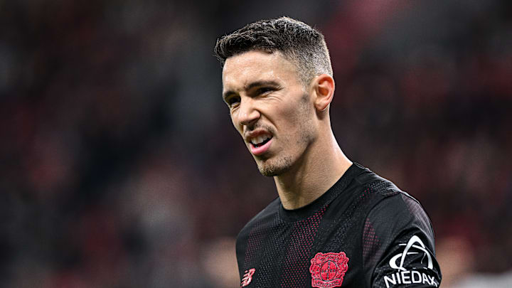 Alex Grimaldo pourrait encore être dans le viseur du Barça.