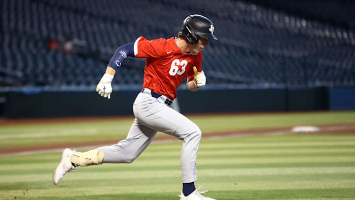 Phoenix, AZ, USA; Draft prospect Aidan Smith during a high school baseball game at the MLB Draft Combine at Chase Field.