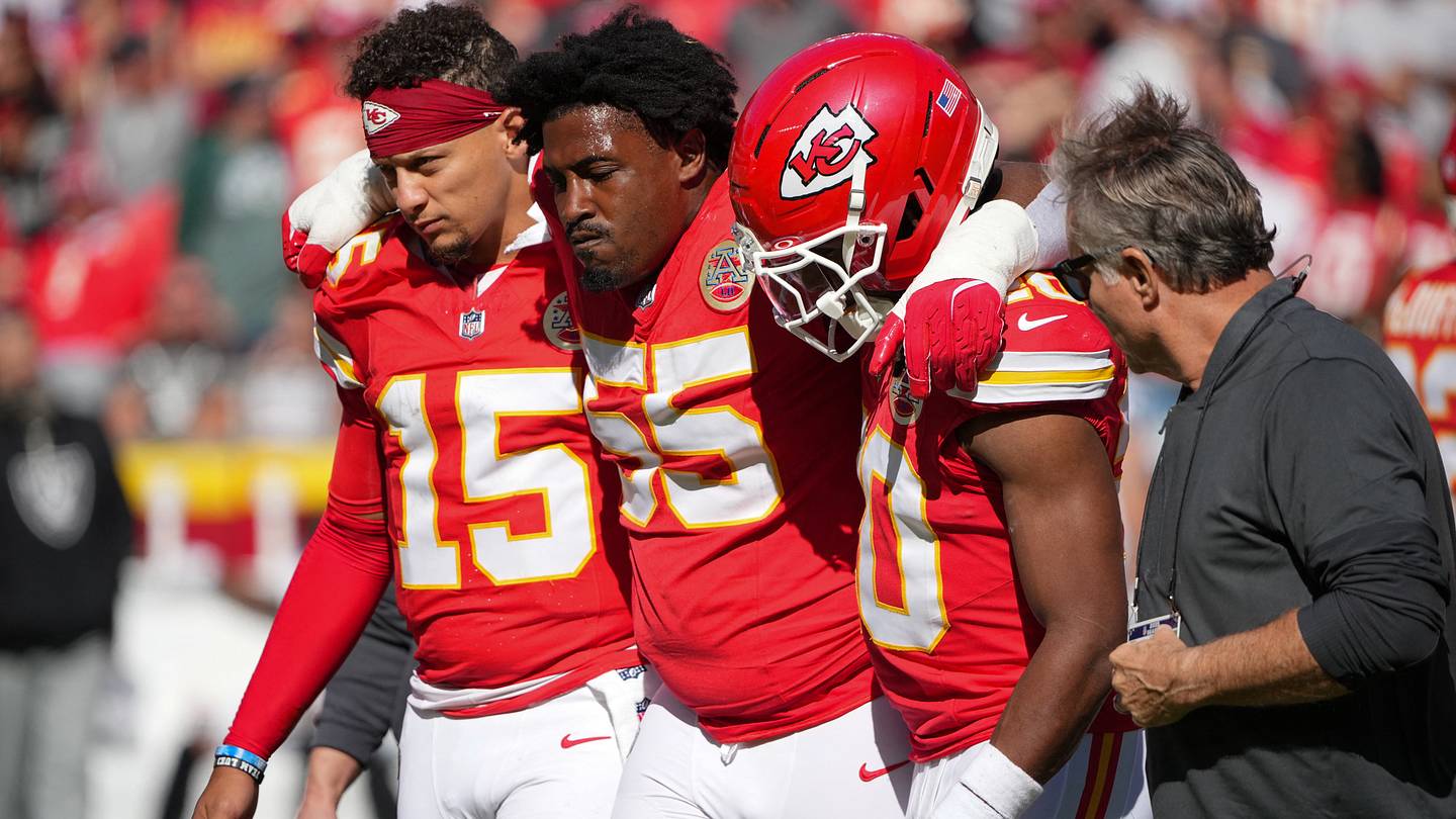 Omarr Norman-Lott Taking Next Step in Return to Chiefs From ACL Tear