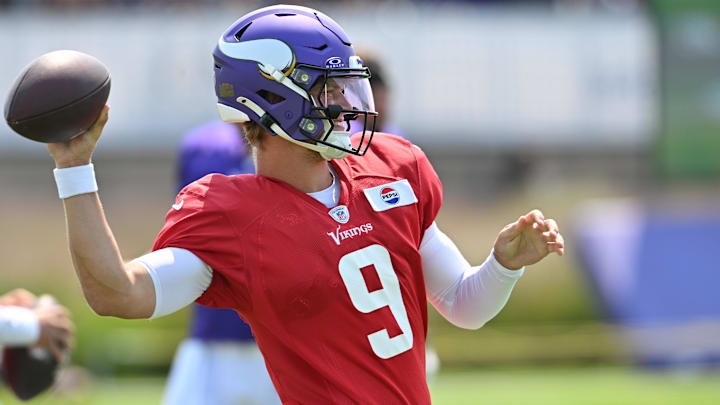 Aug 3, 2024; Eagan, MN, USA; Minnesota Vikings quarterback J.J. McCarthy (9) warms up during practice at Vikings training camp in Eagan, MN. Aug 3, 2024; Eagan, MN, USA; Minnesota Vikings quarterback J.J. McCarthy (9) warms up during practice at Vikings training camp in Eagan, MN.