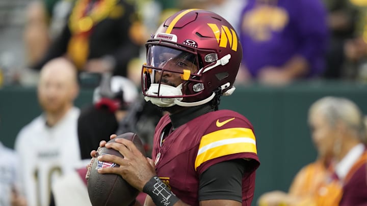 Jayden Daniels suffered a knee injury on Thursday night.