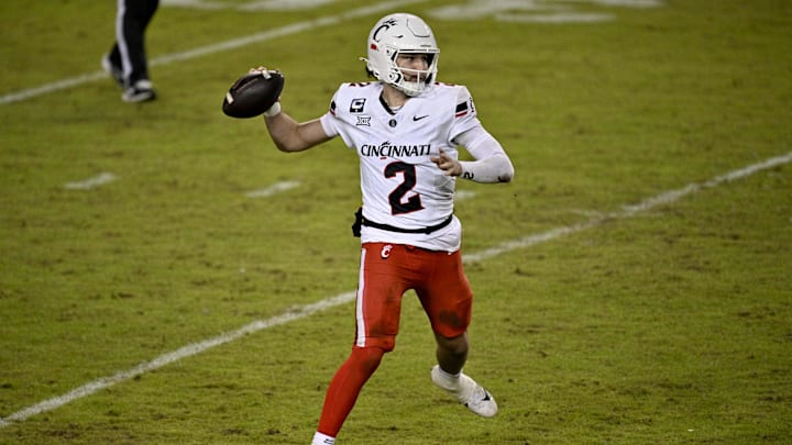 Nov 29, 2025; Fort Worth, Texas, USA; Cincinnati Bearcats quarterback Brendan Sorsby (2) throws the ball during the second half against the TCU Horned Frogs at Amon G. Carter Stadium. Mandatory Credit: Jerome Miron-Imagn Images