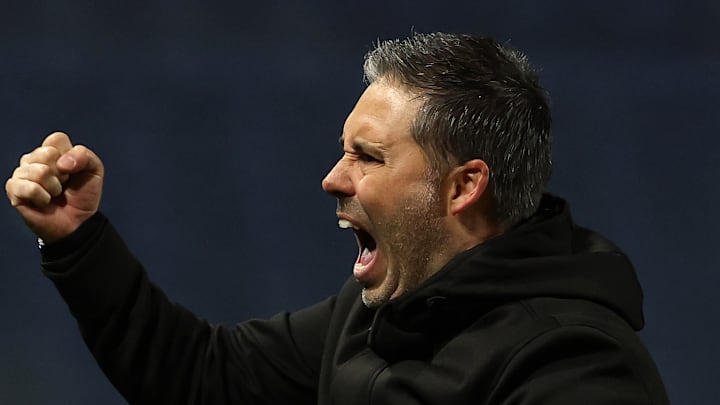 Oxford United FC v Queens Park Rangers FC - Sky Bet Championship