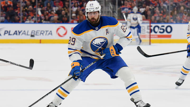 Buffalo Sabres v Edmonton Oilers