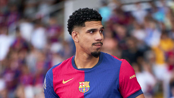 Ronald Araujo se rapproche d'un retour avec le FC Barcelone.