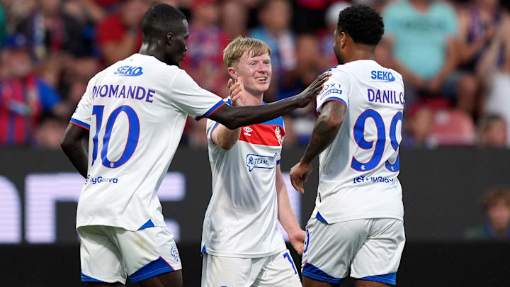 Rangers enfrenta o Club Brugge em um dos confrontos dos playoffs da Champions League 2025/26