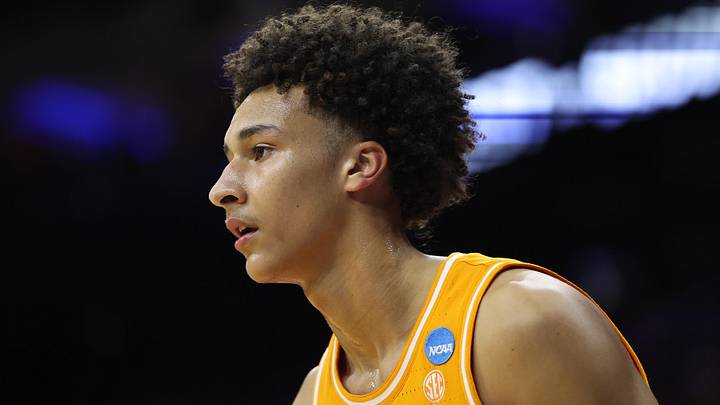 Mar 22, 2026; Philadelphia, PA, USA; Tennessee Volunteers forward Nate Ament (10) in the first half during a second round game of the men's 2026 NCAA Tournament at Xfinity Mobile Arena. Mandatory Credit: Bill Streicher-Imagn Images