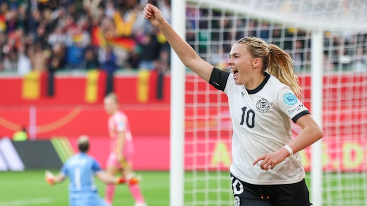 Laura Freigang hat bei den DFB-Frauen aktuell genug Grund zum Jubeln