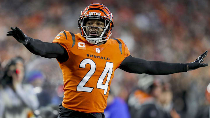 Dec 4, 2022; Cincinnati, Ohio, USA; Cincinnati Bengals safety Vonn Bell (24) reacts after breaking
