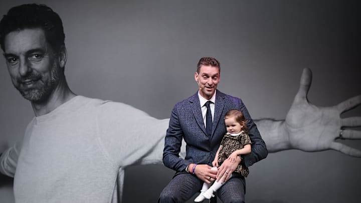 Pau Gasol estuvo con las hijas de Kobe Bryant