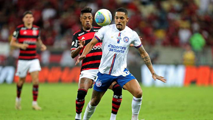 Flamengo recebe o Bahia no Maracanã Flamengo recebe o Bahia no Maracanã