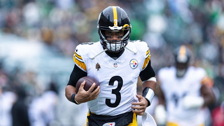 Dec 15, 2024; Philadelphia, Pennsylvania, USA; Pittsburgh Steelers quarterback Russell Wilson (3) takes the field for a game against the Philadelphia Eagles at Lincoln Financial Field. Mandatory Credit: Bill Streicher-Imagn Images Dec 15, 2024; Philadelphia, Pennsylvania, USA; Pittsburgh Steelers quarterback Russell Wilson (3) takes the field for a game against the Philadelphia Eagles at Lincoln Financial Field. Mandatory Credit: Bill Streicher-Imagn Images