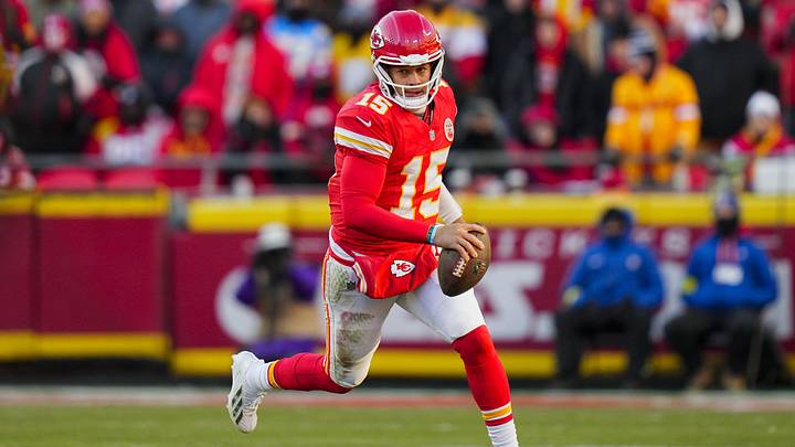 Dec 14, 2025; Kansas City, Missouri, USA; Kansas City Chiefs quarterback Patrick Mahomes (15) runs the ball during the second half against the Los Angeles Chargers at GEHA Field at Arrowhead Stadium. Mandatory Credit: Jay Biggerstaff-Imagn Images Dec 14, 2025; Kansas City, Missouri, USA; Kansas City Chiefs quarterback Patrick Mahomes (15) runs the ball during the second half against the Los Angeles Chargers at GEHA Field at Arrowhead Stadium. Mandatory Credit: Jay Biggerstaff-Imagn Images