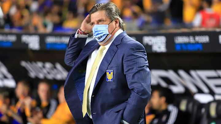 Tigres UANL v Monterrey - Torneo Grita Mexico C22 Liga MX