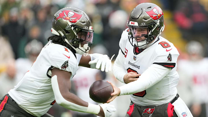 Tampa Bay Buccaneers v Green Bay Packers