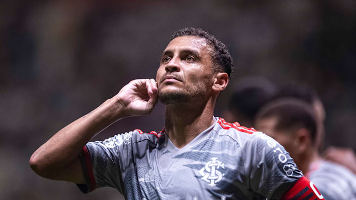 Alan Patrick é o capitão do Internacional