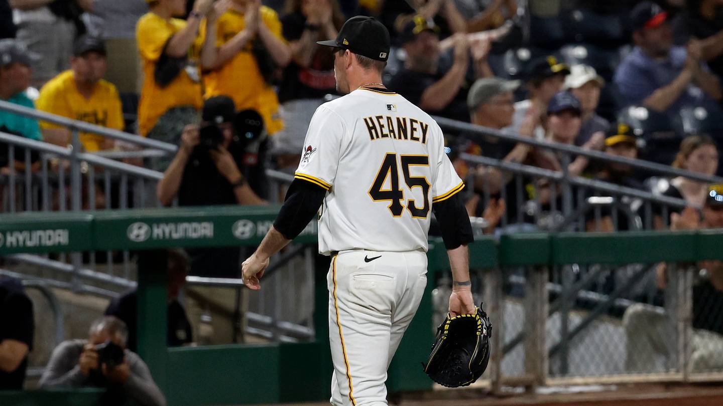 Pittsburgh Pirates DFA Reliever Andrew Heaney After Disastrous ERA