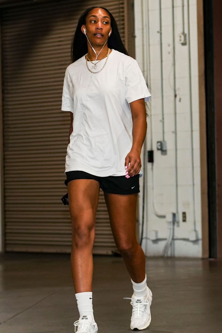 A'ja Wilson teases signature wrinkled white tee with sneaky Easter egg