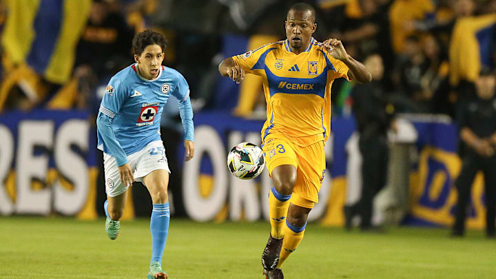 Cruz Azul v Tigres UANL - Friendly Match Cruz Azul v Tigres UANL - Friendly Match