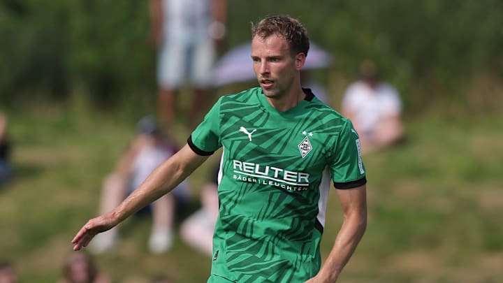 Marvin Friedrich könnte Borussia Mönchengladbach im Winter verlassen Marvin Friedrich könnte Borussia Mönchengladbach im Winter verlassen