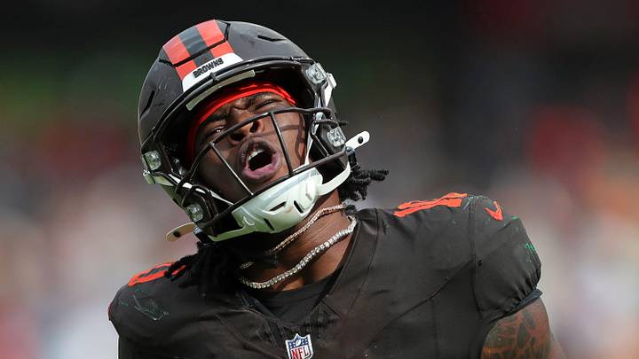 Cleveland Browns running back Quinshon Judkins (10)