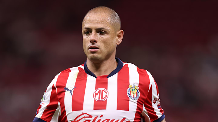 Javier Hernández está recuperándose de una lesión 