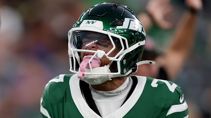 NY Jets safety Malachi Moore