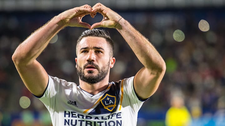 Romain Alessandrini a pris sa retraite. Romain Alessandrini a pris sa retraite.