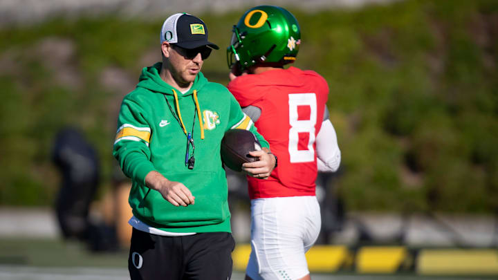 Oregon inside linebackers coach Will Stein leads practice as the Oregon Ducks hit the practice field ahead of Michigan State Tuesday, Oct. 1, 2024 at the Hatfield-Dowlin Complex in Eugene, Ore.